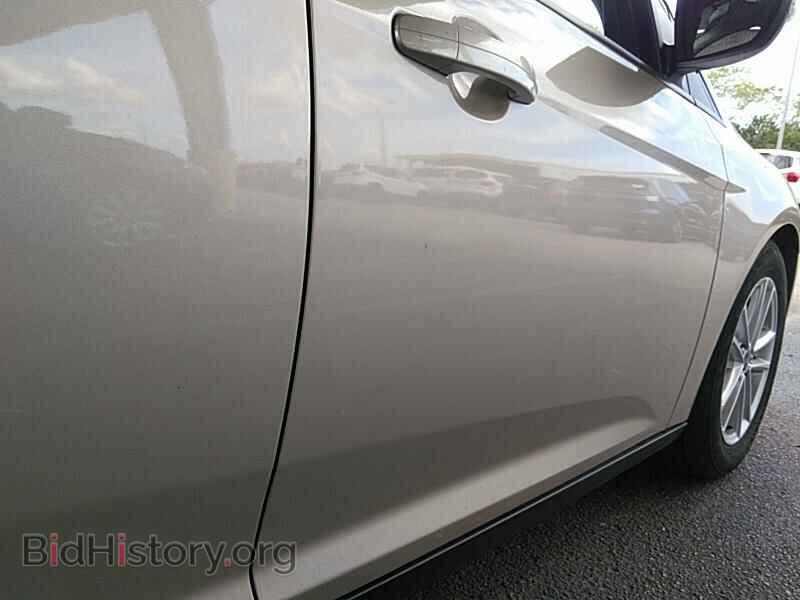 2017 Ford Focus - VIN: 1FADP3F21HL202224 - Фото 8