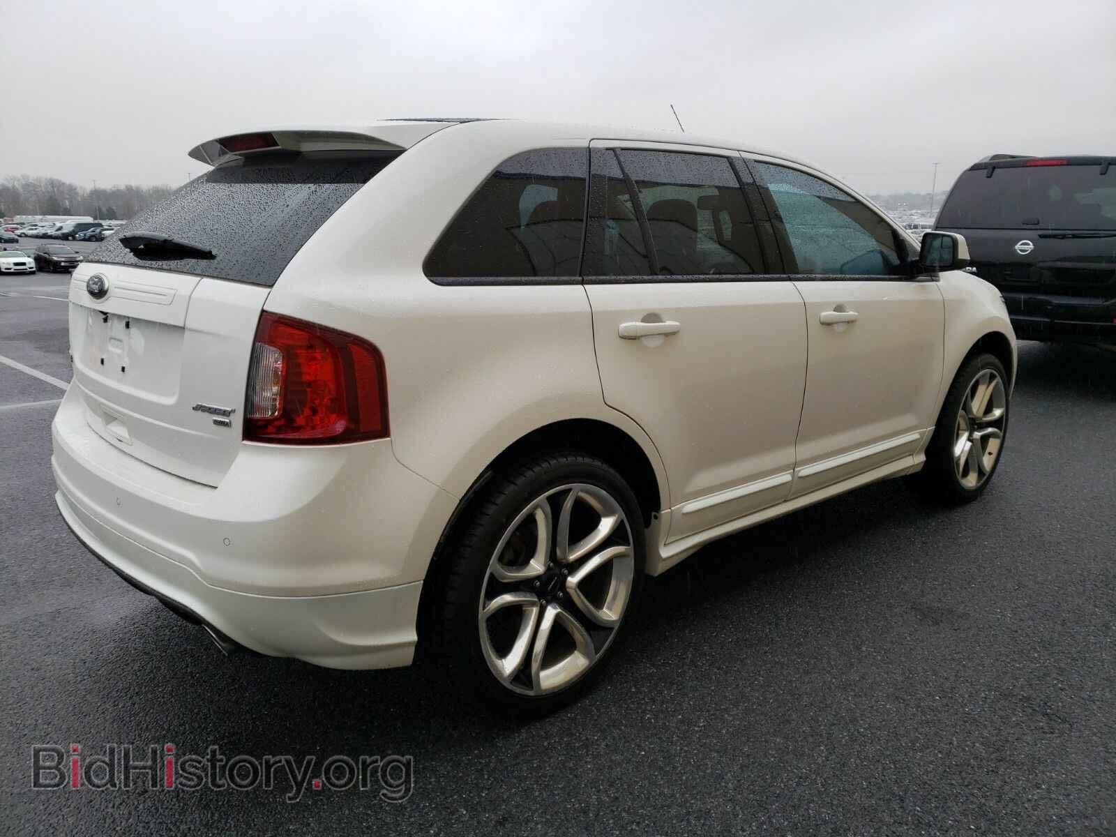 2011 Ford Edge - VIN: 2FMDK4AK6BBA73955 - Photo 4