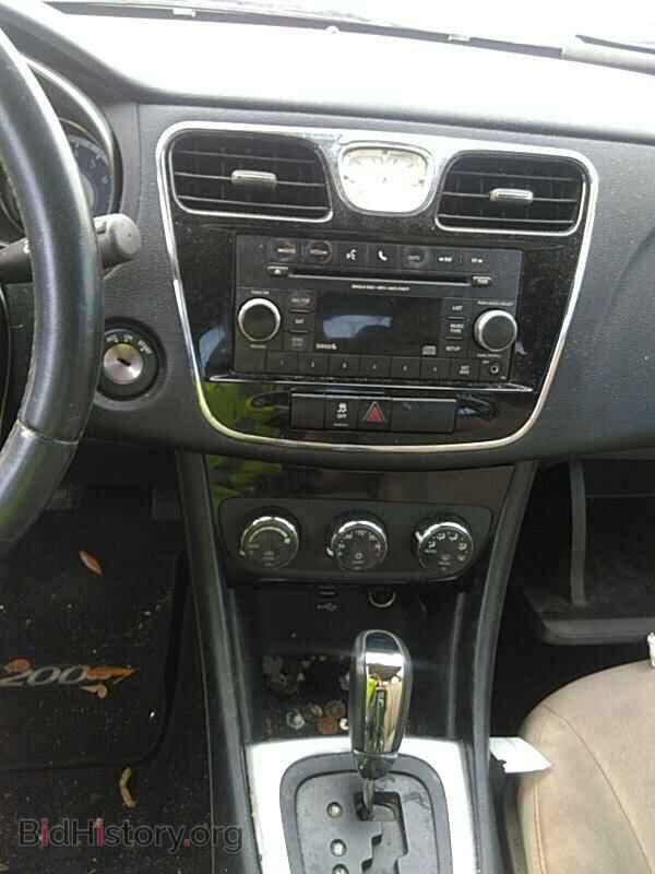 2012 Chrysler 200 - VIN: 1C3CCBBB0CN299368 - Photo 4