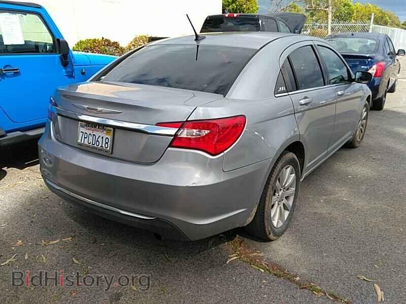 2014 Chrysler 200 - VIN: 1C3CCBBB4EN137679 - Фото 2