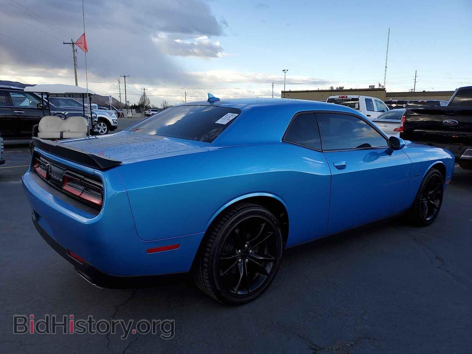 2016 Dodge Challenger - VIN: 2C3CDZBT5GH120206 - Photo 2