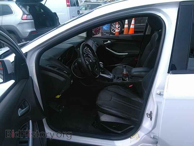 2013 Ford Focus - VIN: 1FADP3F23DL205023 - Фото 3