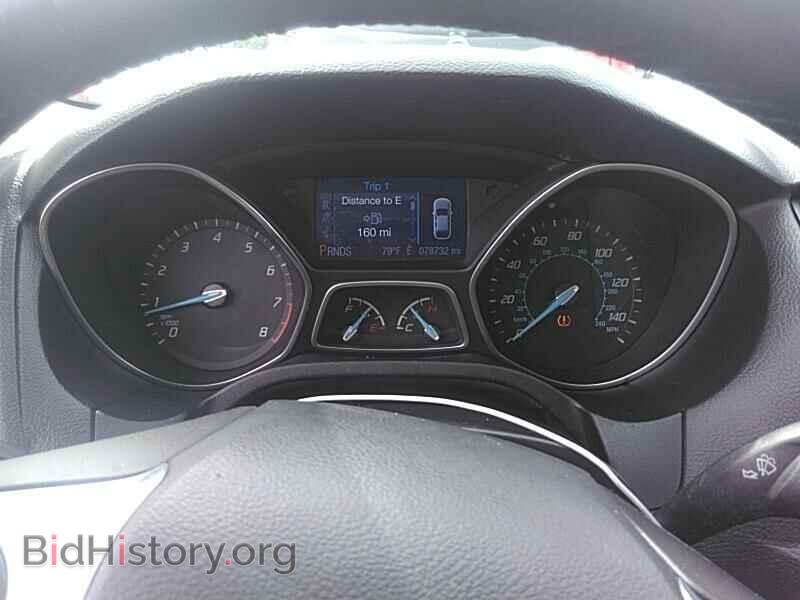 2013 Ford Focus - VIN: 1FADP3F23DL205023 - Фото 5