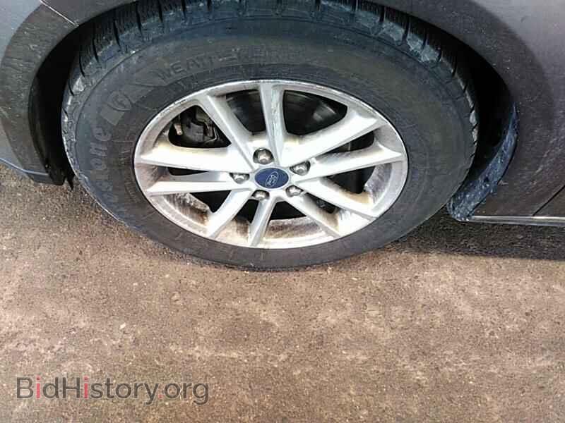 2015 Ford Focus - VIN: 1FADP3F26FL371099 - Photo 16