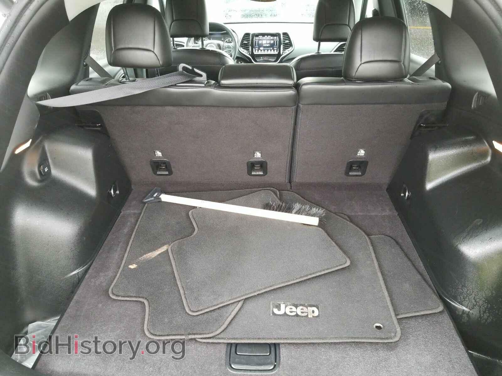 2019 Jeep Cherokee - VIN: 1C4PJMDX8KD165378 - Фото 7