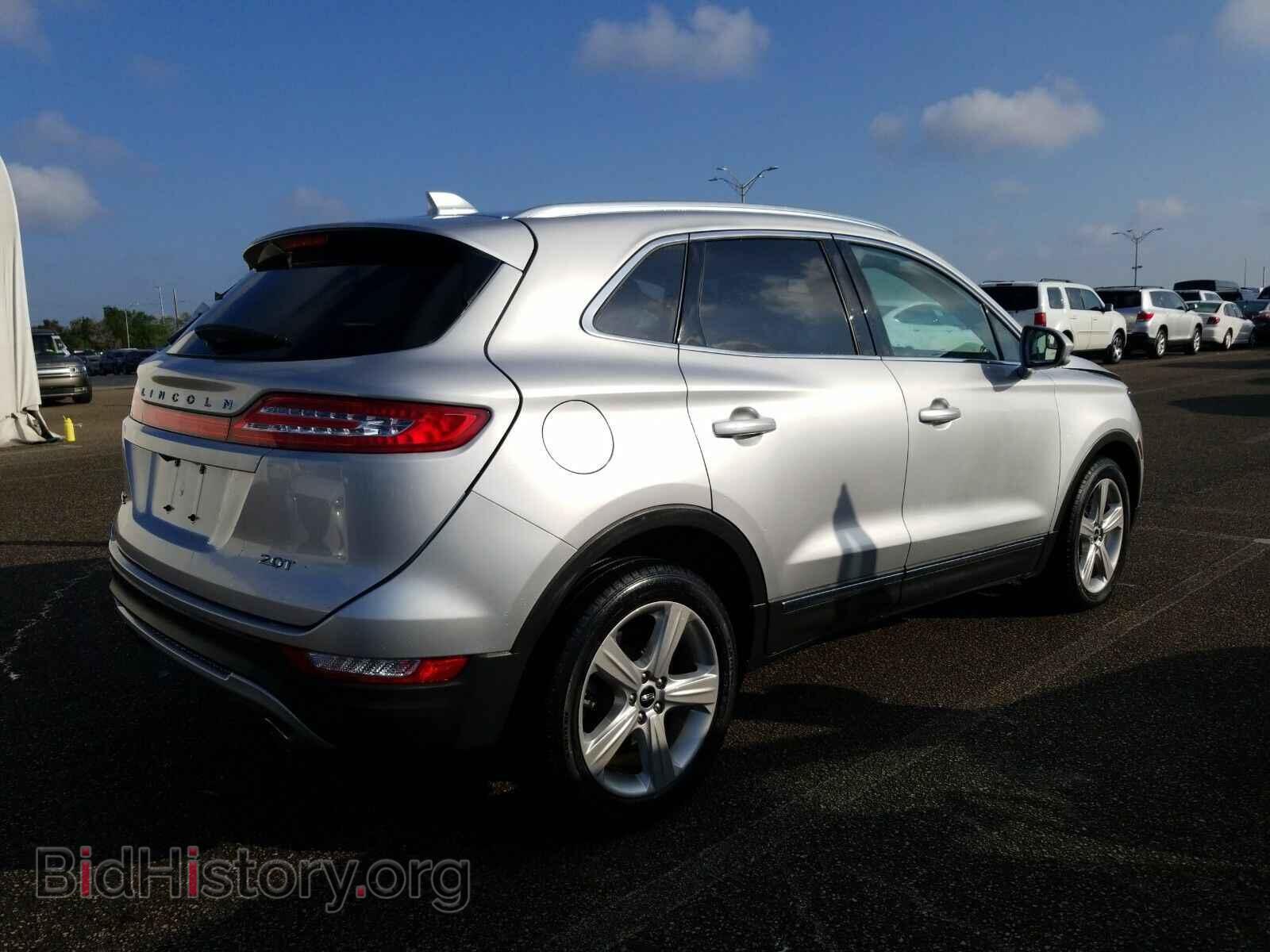 2017 Lincoln MKC - VIN: 5LMCJ1C92HUL32786 - Фото 2