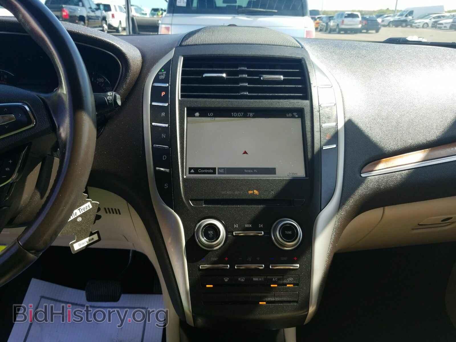 2017 Lincoln MKC - VIN: 5LMCJ2C95HUL46803 - Фото 4