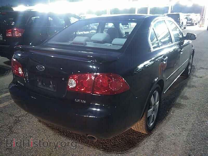 2008 Kia Optima - VIN: KNAGE124X85250962 - Фото 2
