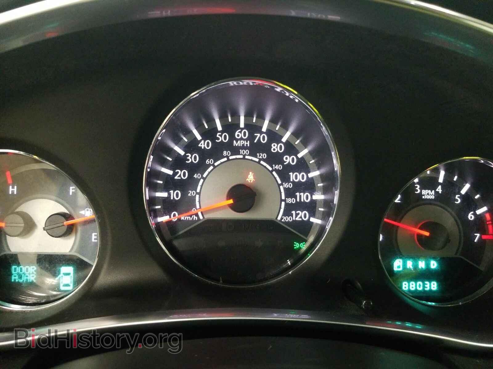 2011 Chrysler 200 - VIN: 1C3BC2FG5BN588648 - Фото 12
