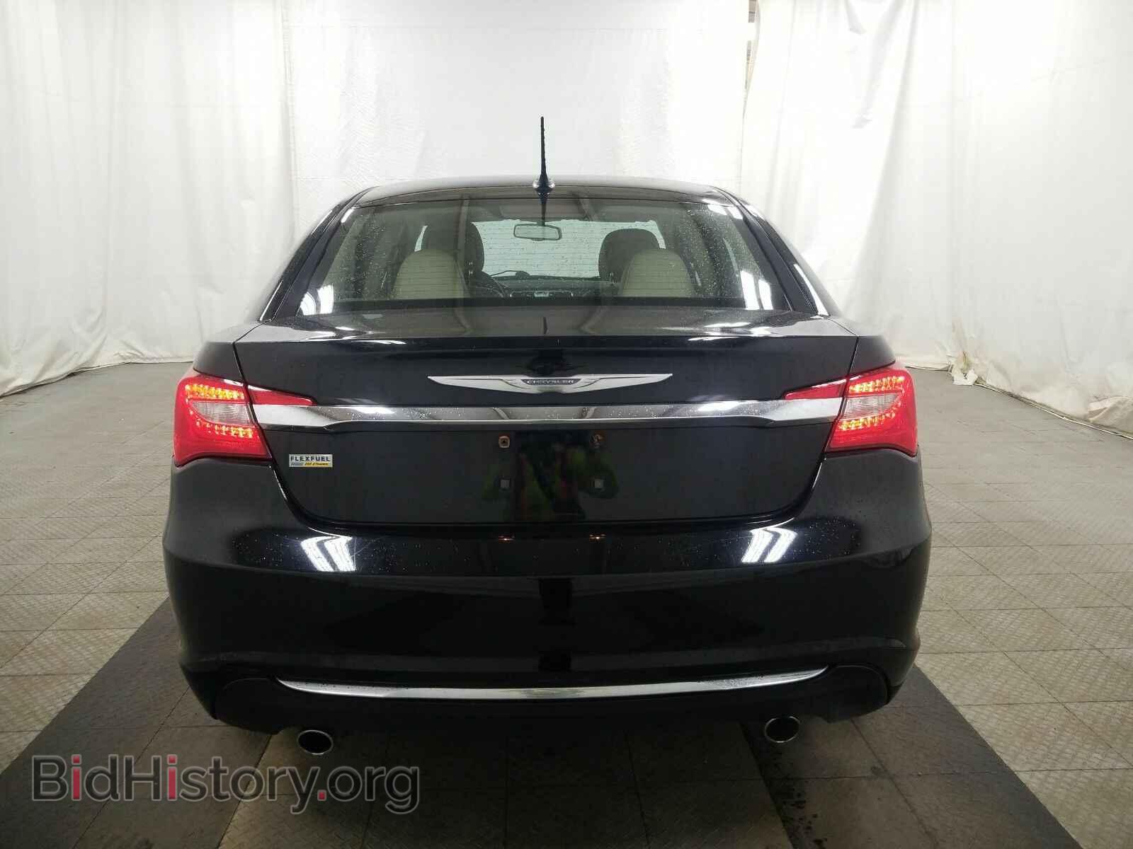2011 Chrysler 200 - VIN: 1C3BC2FG5BN588648 - Фото 5