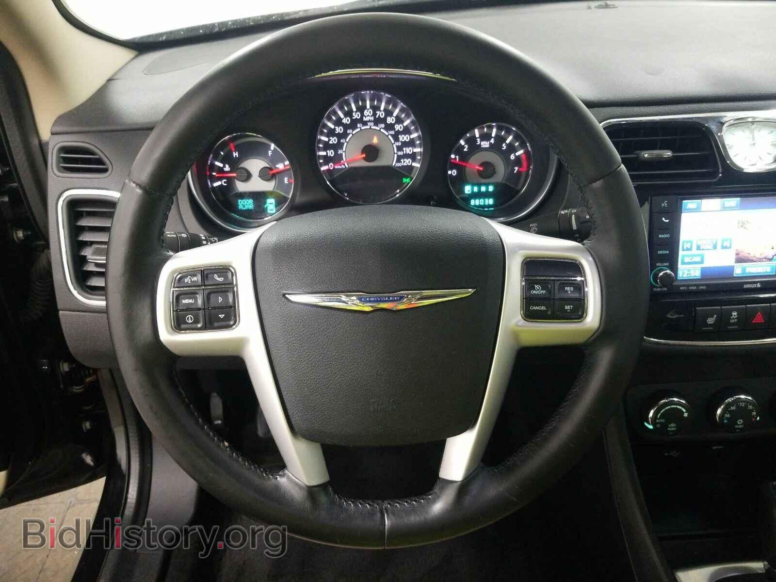2011 Chrysler 200 - VIN: 1C3BC2FG5BN588648 - Фото 10