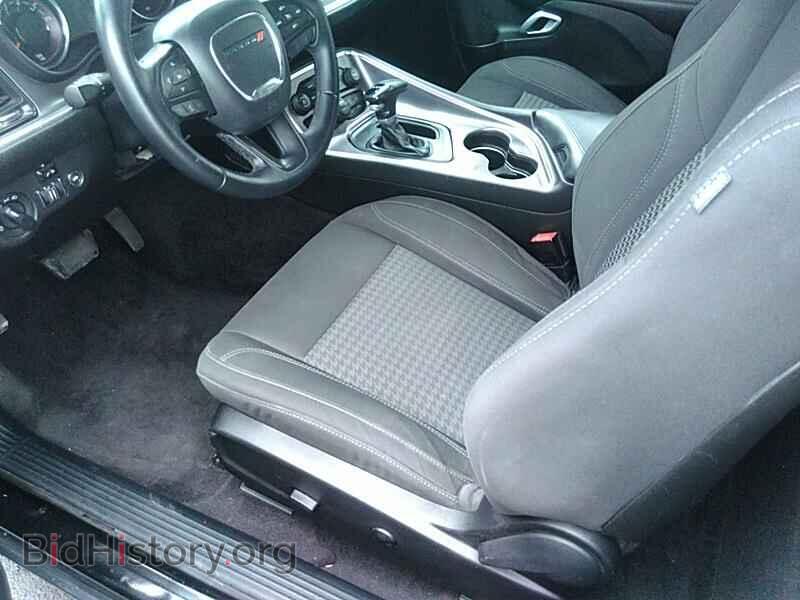 2017 Dodge Challenger - VIN: 2C3CDZAG9HH501689 - Фото 3