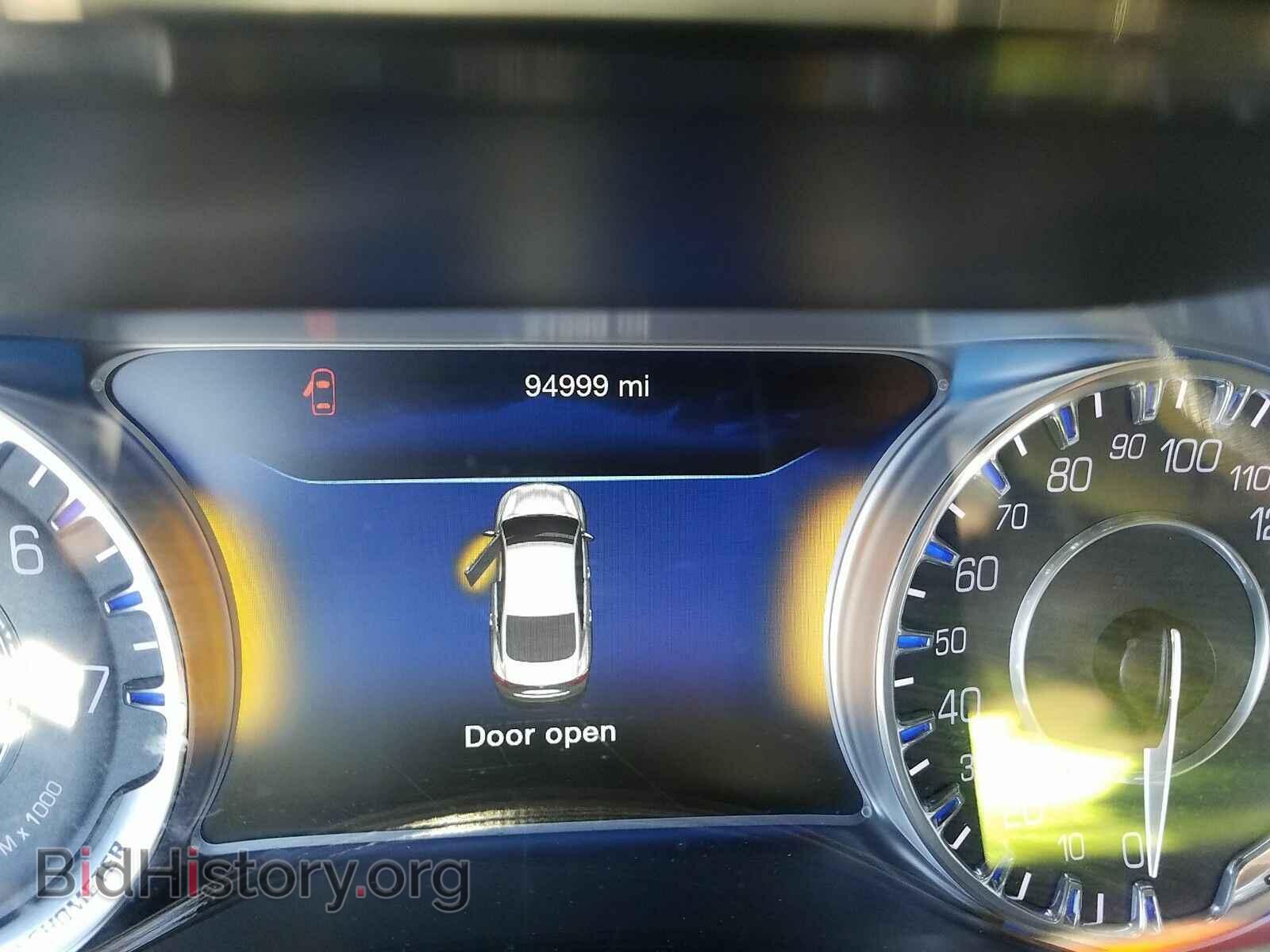 2016 Chrysler 200 - VIN: 1C3CCCCB7GN163359 - Фото 5
