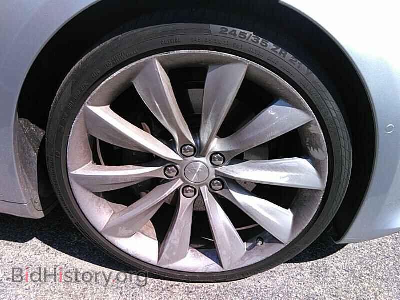 2017 Tesla Model S - VIN: 5YJSA1E29HF185989 - Фото 9