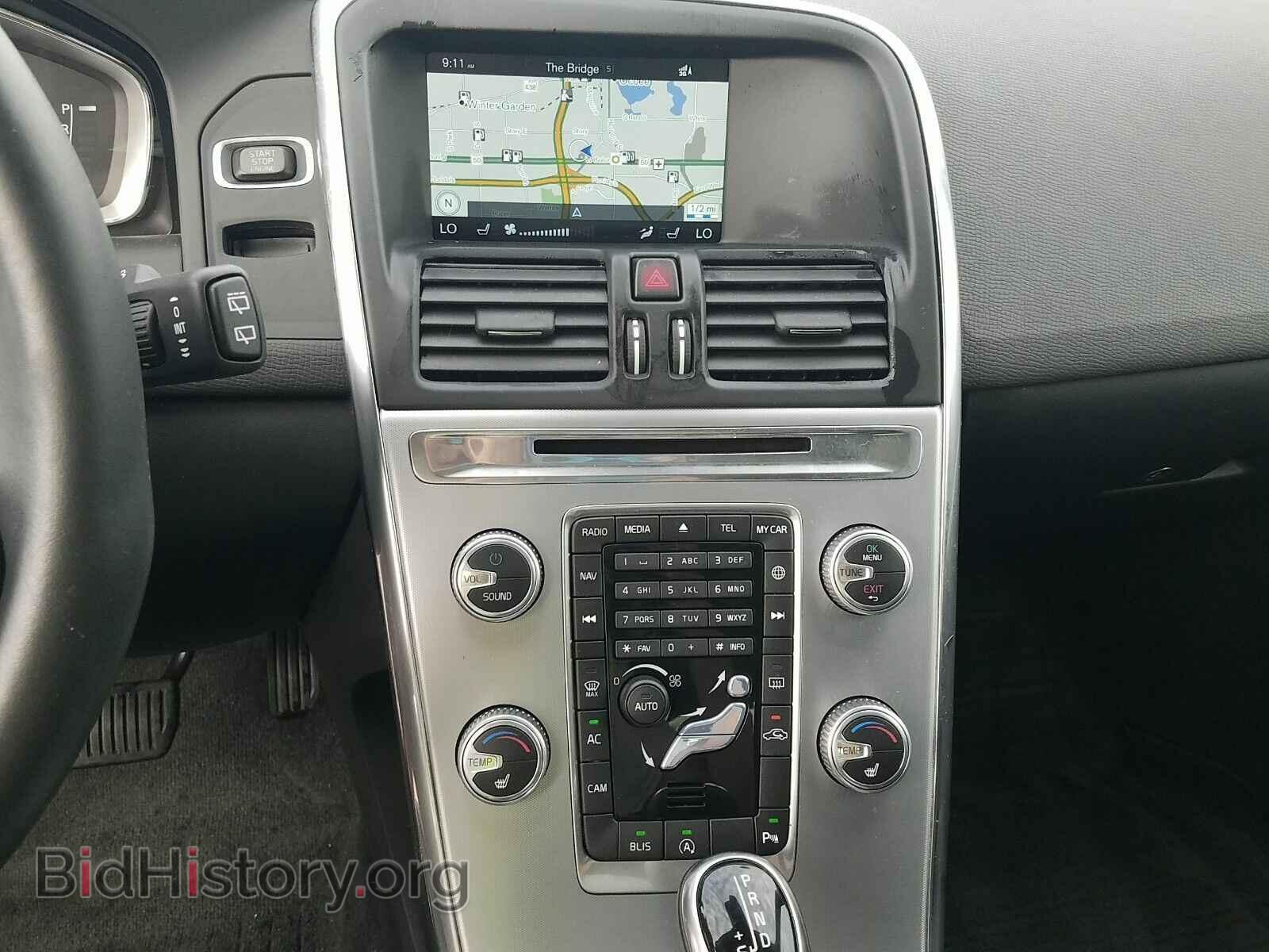 2017 Volvo XC60 - VIN: YV449MRR4H2063549 - Фото 4