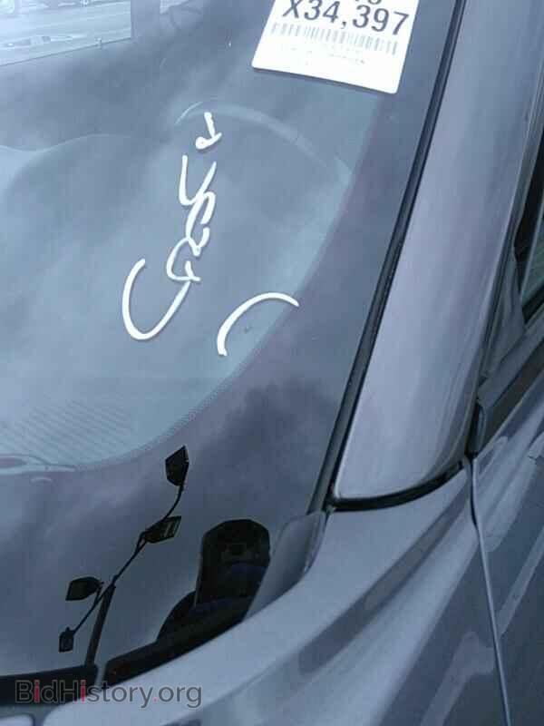 2016 Dodge Challenger - VIN: 2C3CDZAG4GH240180 - Photo 8