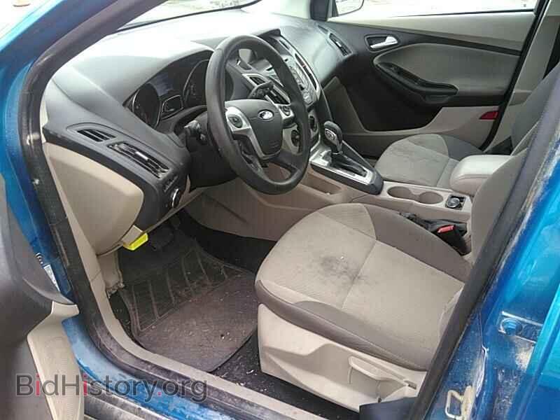 2014 Ford Focus - VIN: 1FADP3F25EL130178 - Фото 3