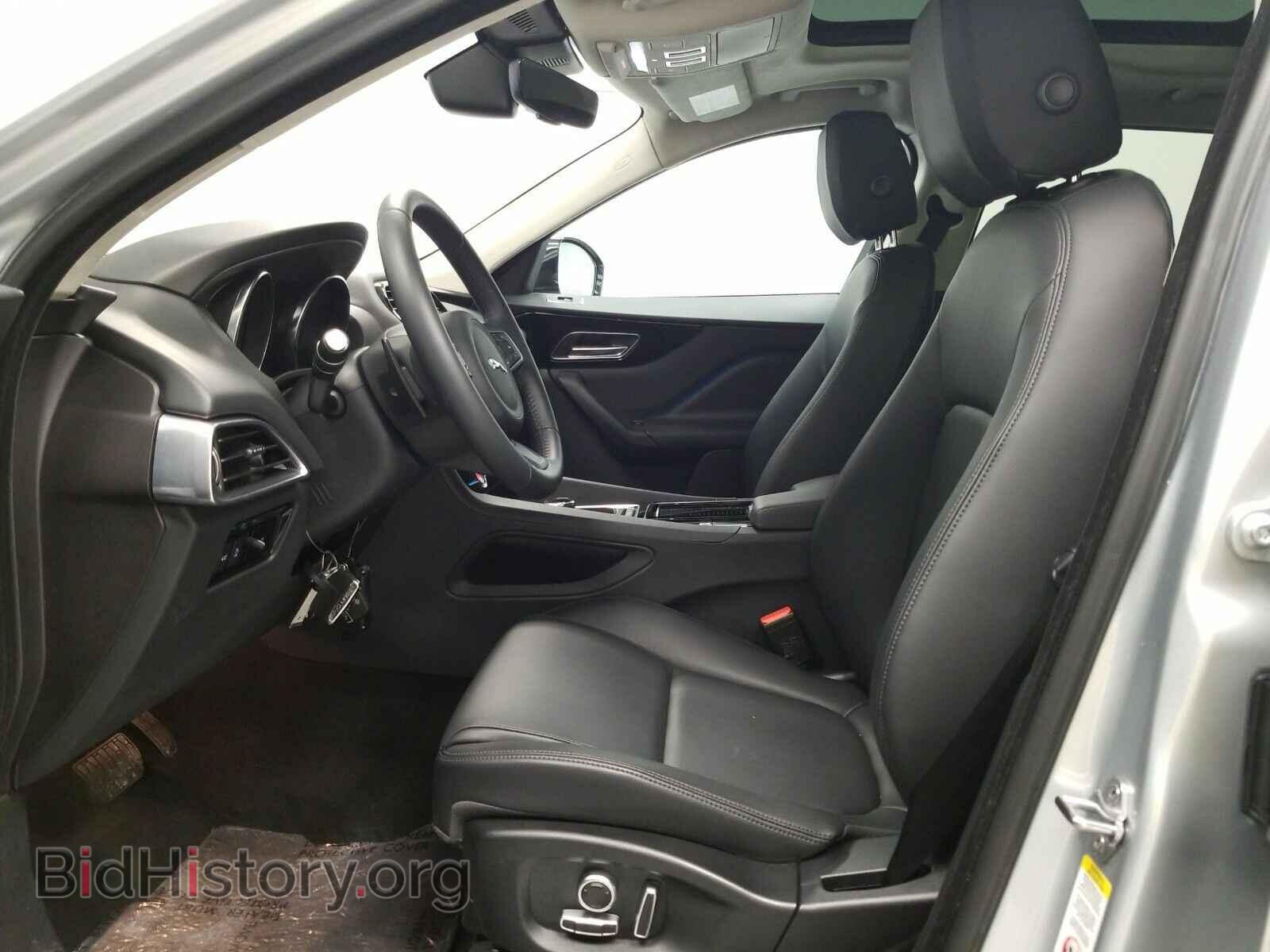 2020 Jaguar F-PACE - VIN: SADCJ2FX2LA622791 - Фото 3