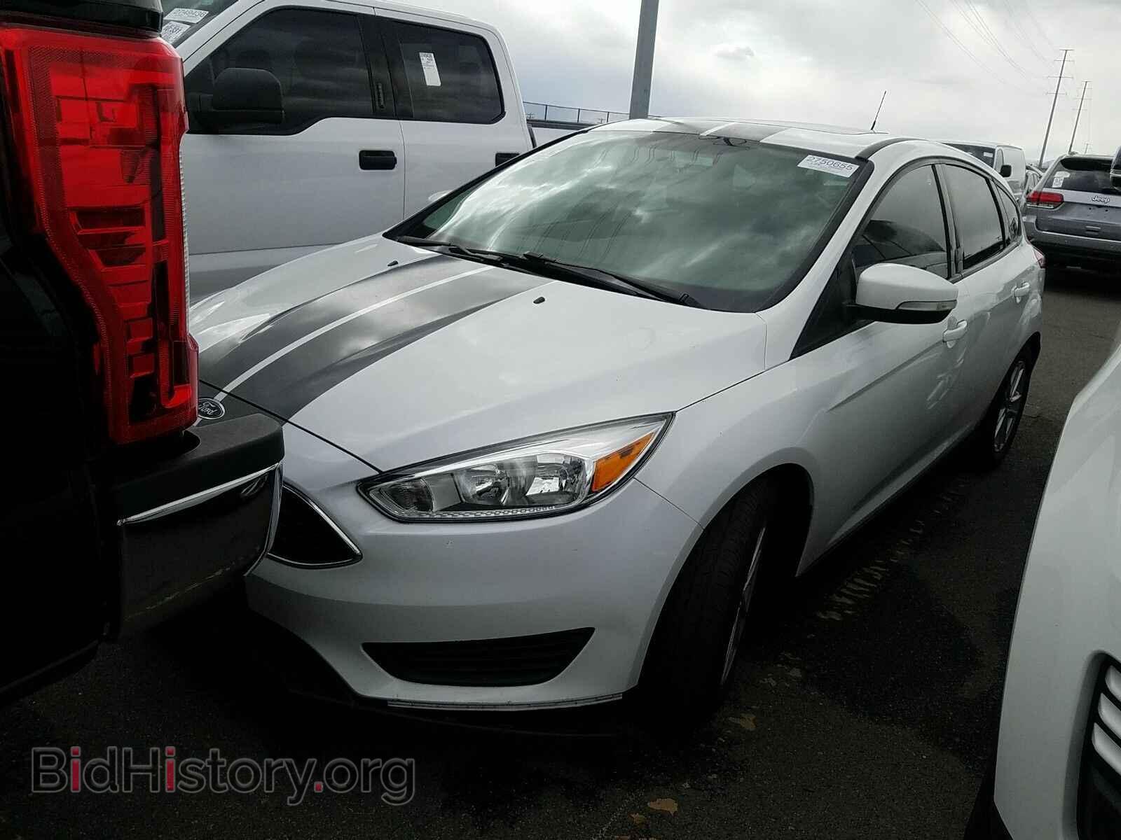 Фотография 1FADP3K26GL259488 - Ford Focus 2016