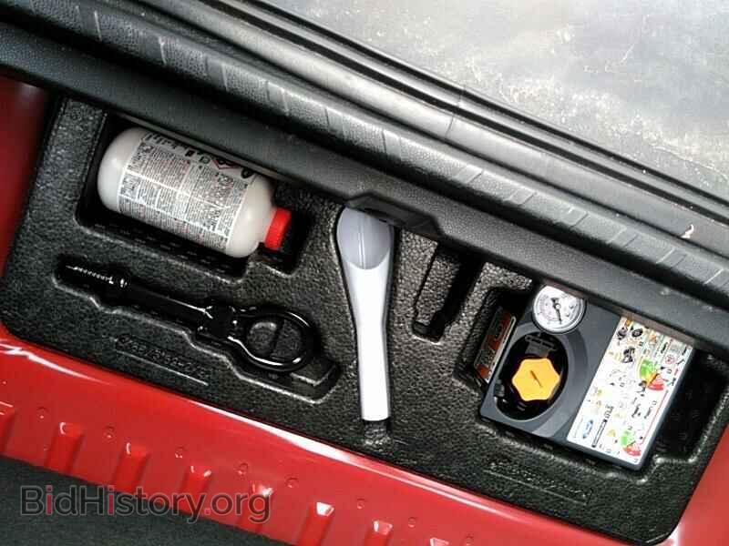 2019 Ford EcoSport - VIN: MAJ6S3KL8KC309896 - Фото 13