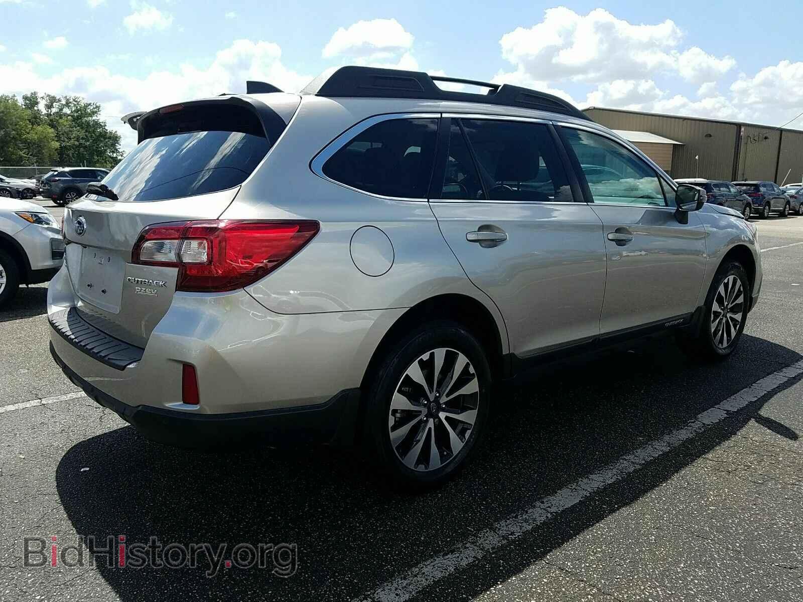 2017 Subaru Outback - VIN: 4S4BSANC7H3396350 - Фото 2