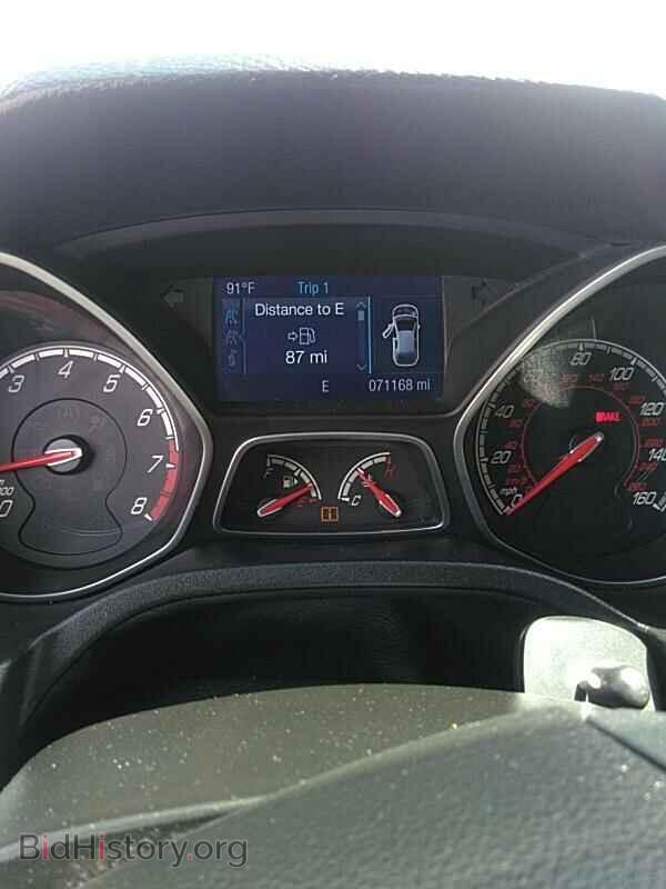 2014 Ford Focus - VIN: 1FADP3L95EL227625 - Фото 5