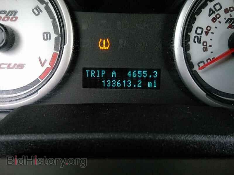 2011 Ford Focus - VIN: 1FAHP3HN4BW147945 - Фото 5