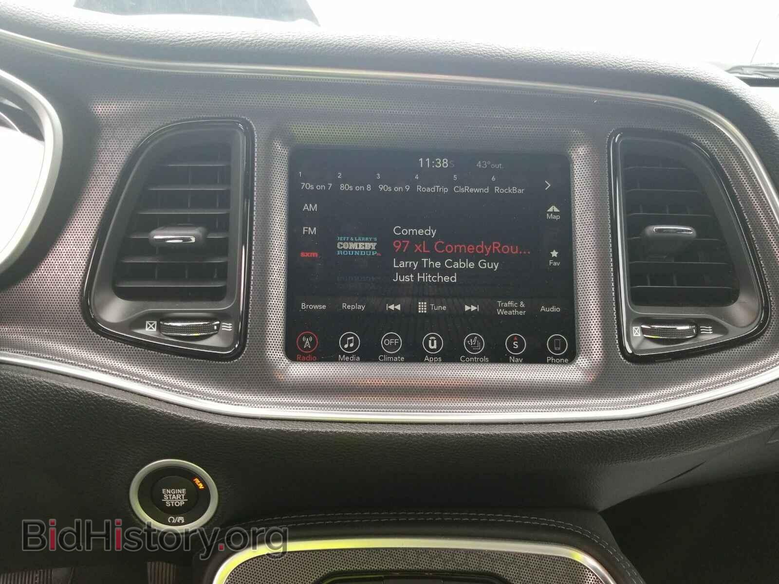 2017 Dodge Challenger - VIN: 2C3CDZGG1HH628315 - Фото 4