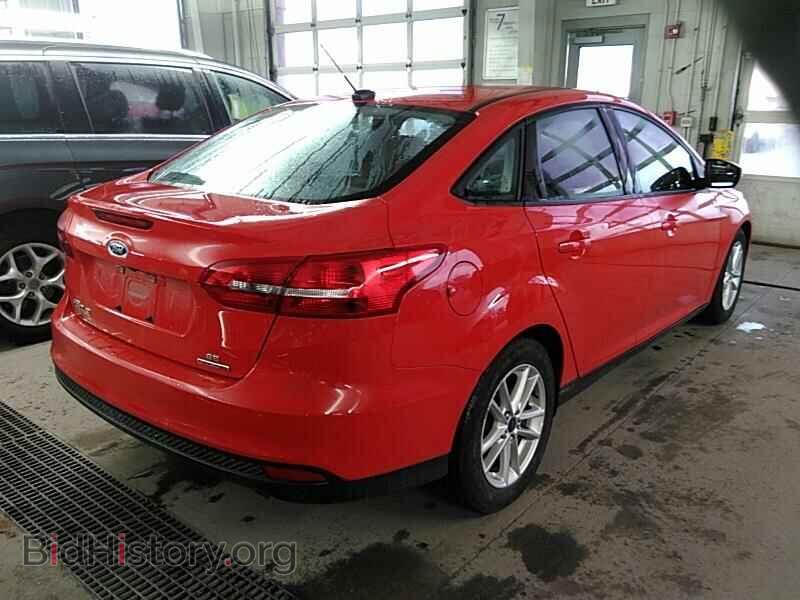 2016 Ford Focus - VIN: 1FADP3F23GL403010 - Фото 2
