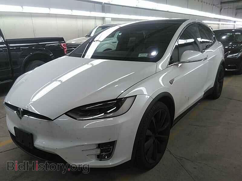 Фотография 5YJXCAE41GF006800 - Tesla Model X 2016