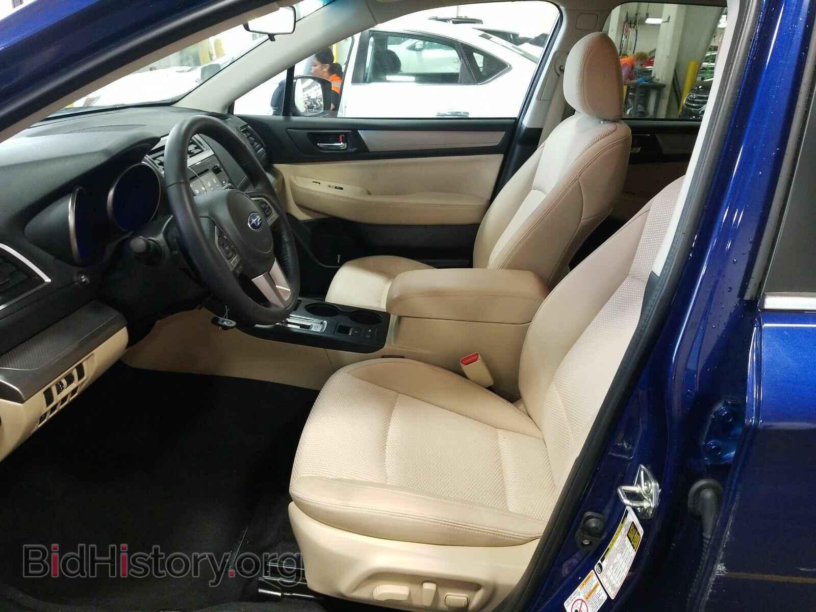 2017 Subaru Outback - VIN: 4S4BSACC2H3236427 - Фото 3