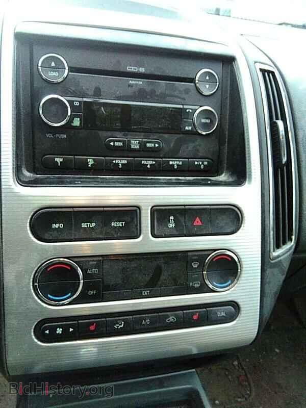 2009 Ford Edge - VIN: 2FMDK48C19BA65318 - Photo 4