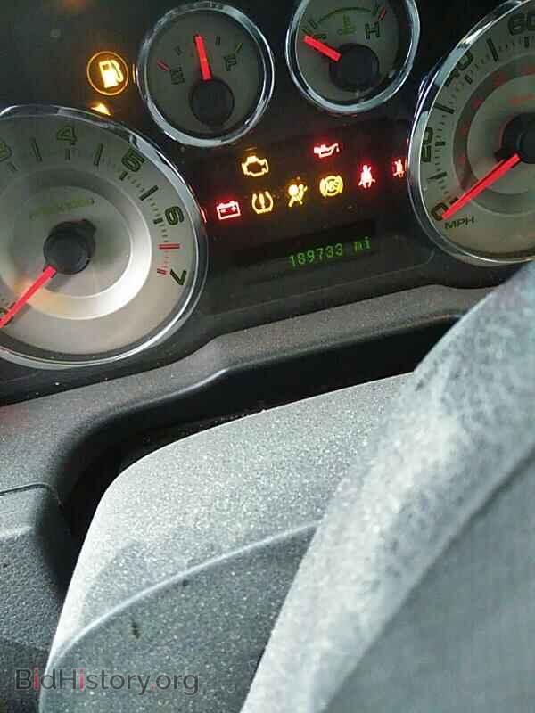 2009 Ford Edge - VIN: 2FMDK48C19BA65318 - Photo 5