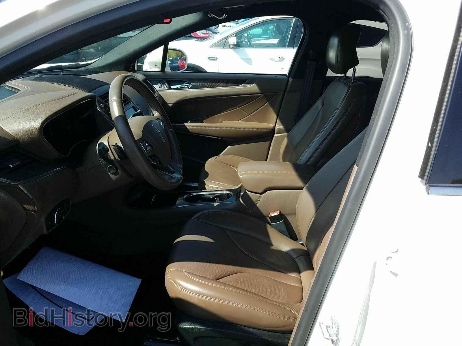 2017 Lincoln MKC - VIN: 5LMCJ3C95HUL46287 - Фото 3