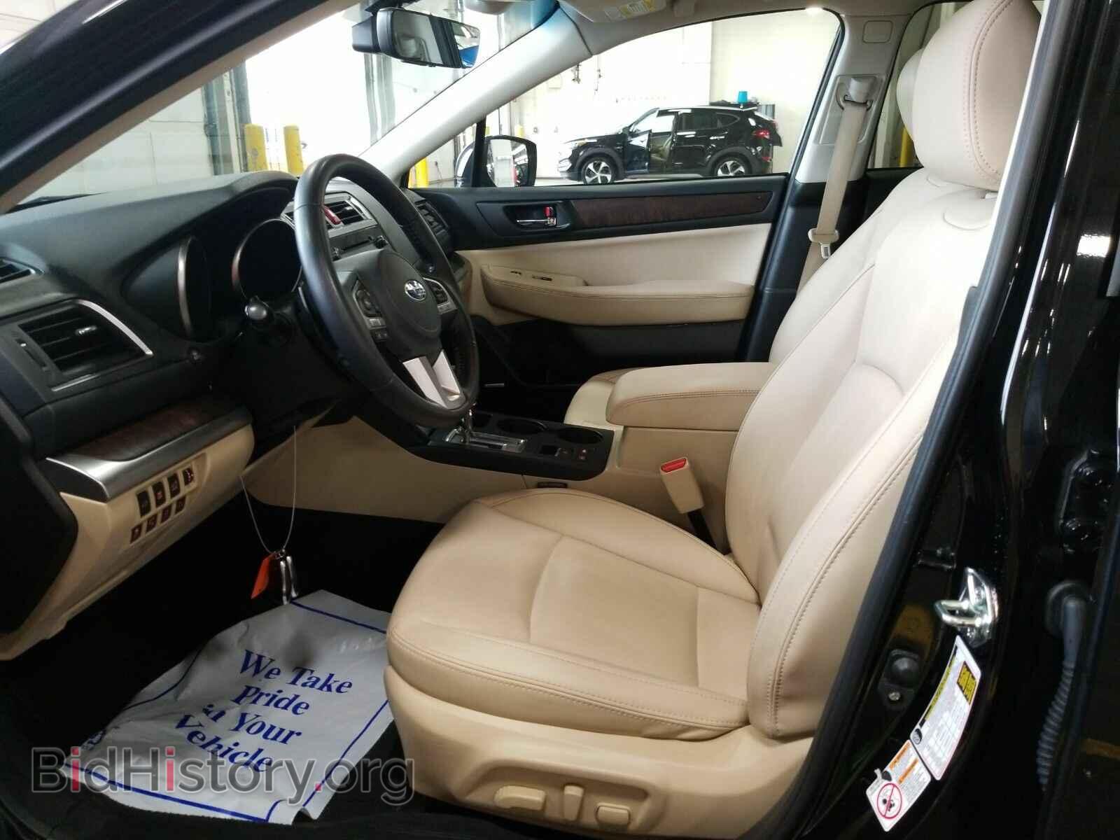 2017 Subaru Outback - VIN: 4S4BSENC2H3368852 - Фото 3