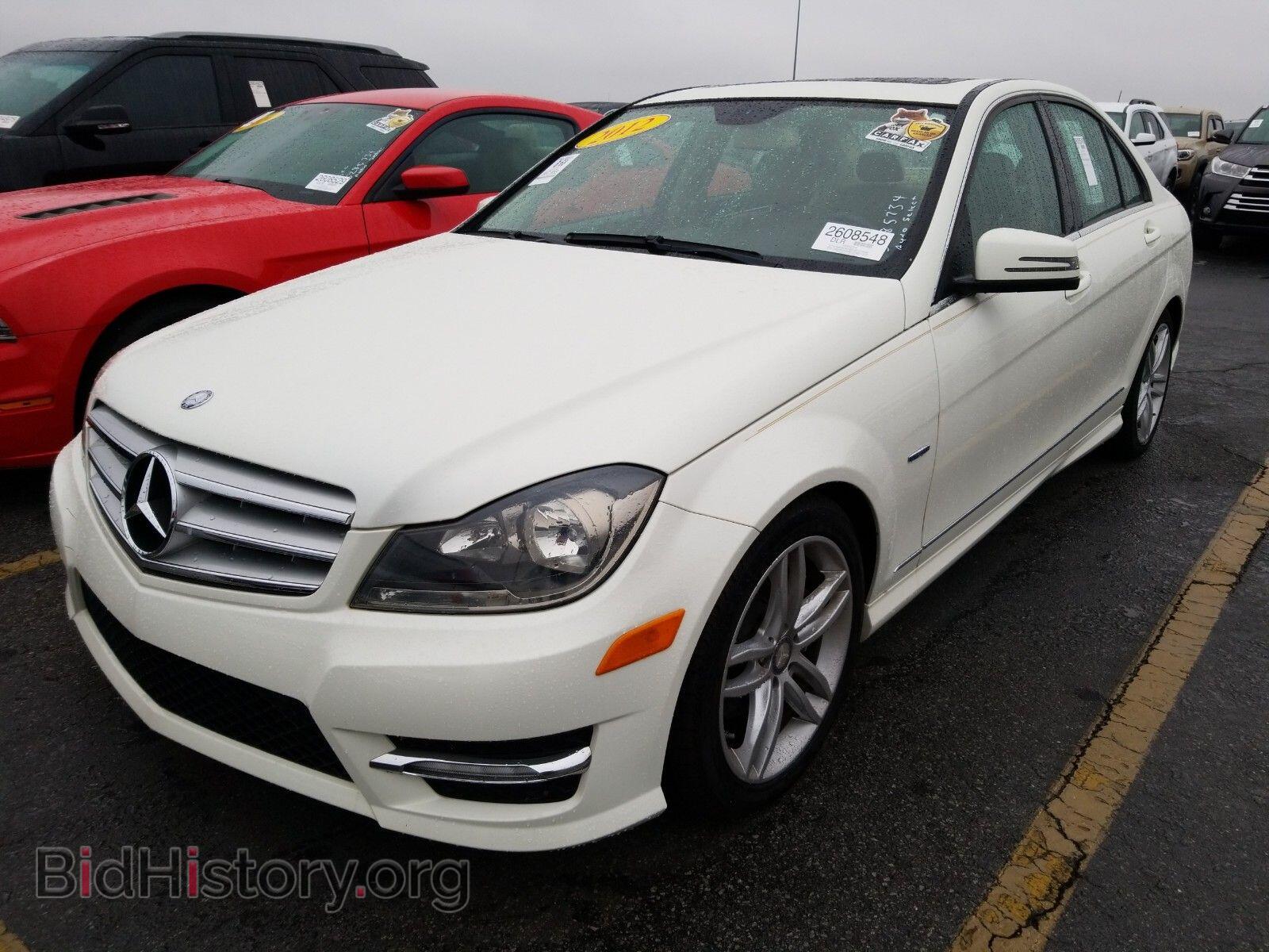 Фотография WDDGF4HB7CA621315 - Mercedes-Benz C-Class 2012