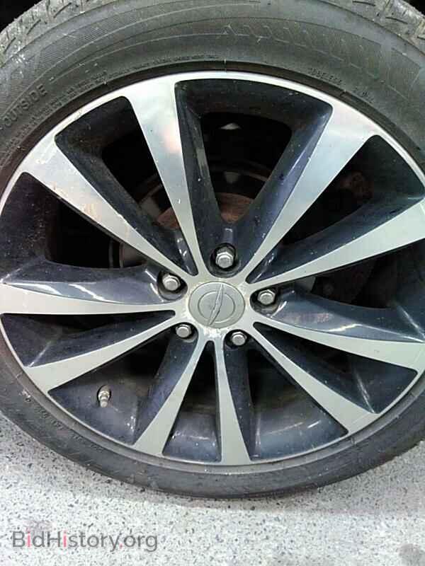 2011 Chrysler 200 - VIN: 1C3BC8FG5BN567012 - Фото 9