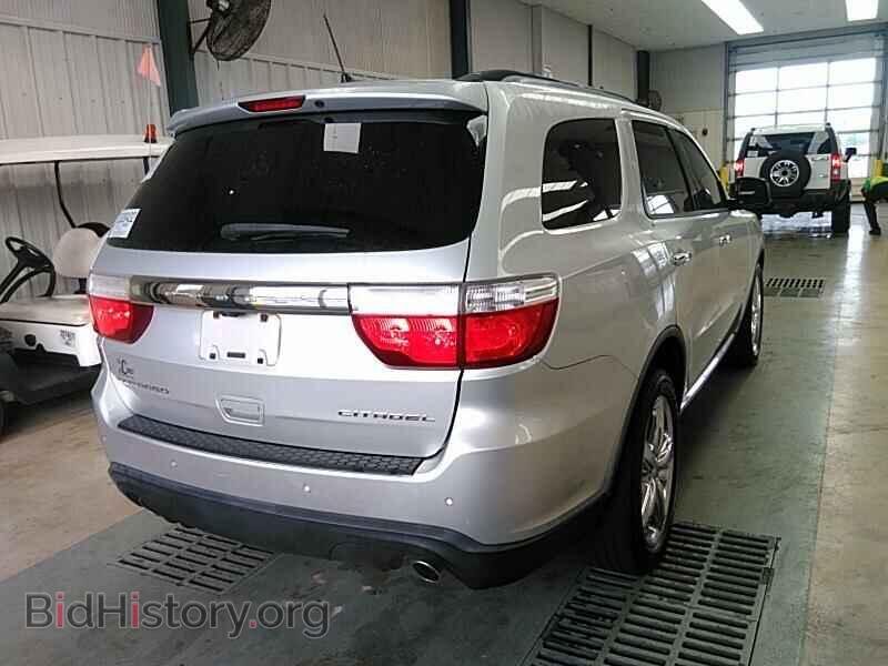 2011 Dodge Durango - VIN: 1D4SD5GT7BC692529 - Фото 2
