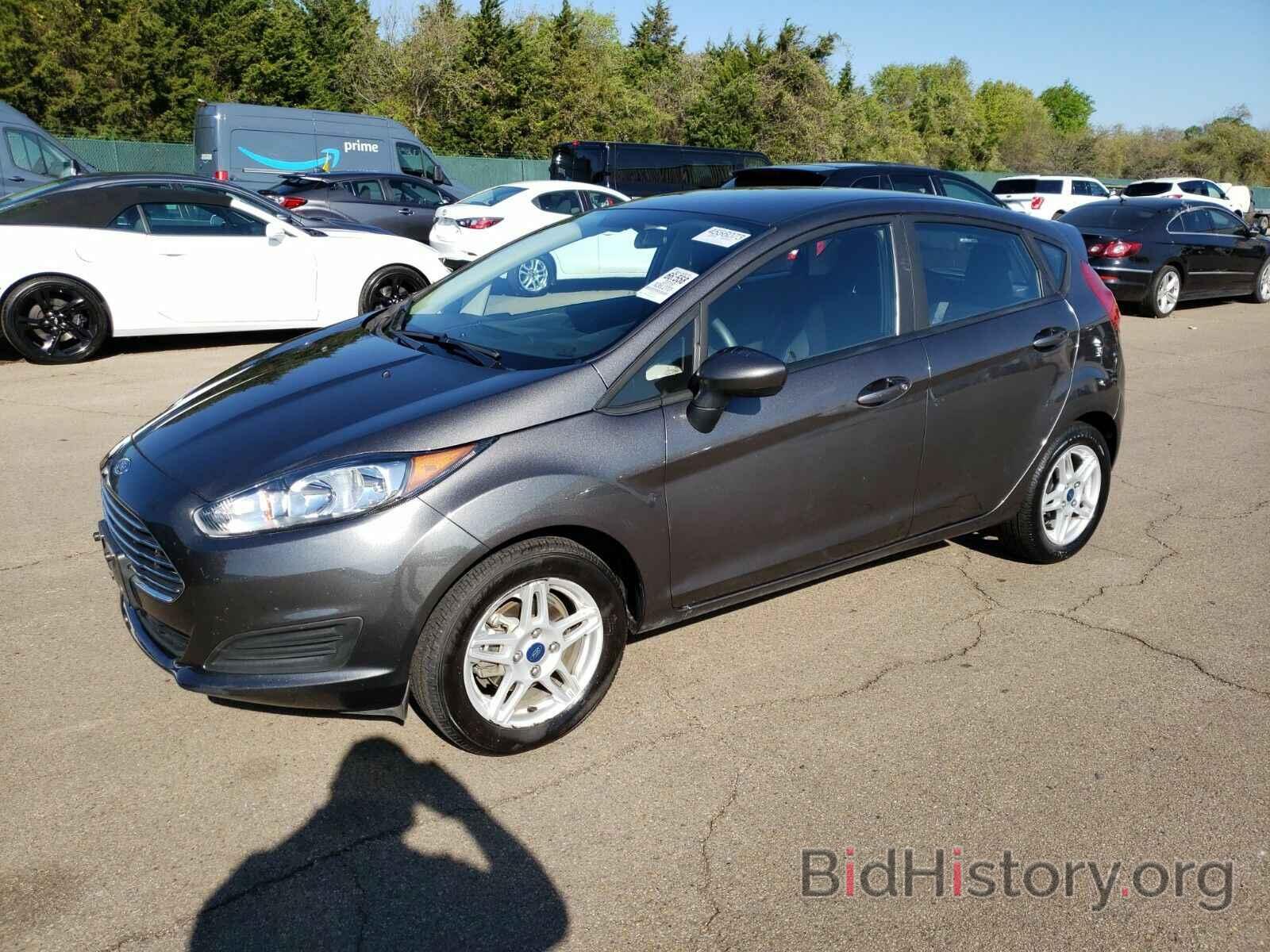 Photo 3FADP4EJ4KM108004 - Ford Fiesta 2019