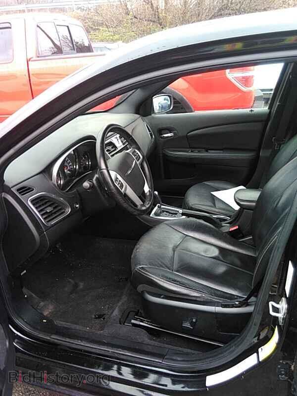 2012 Chrysler 200 - VIN: 1C3CCBCB5CN140831 - Photo 3
