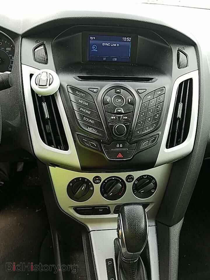 2014 Ford Focus - VIN: 1FADP3F21EL440019 - Фото 4