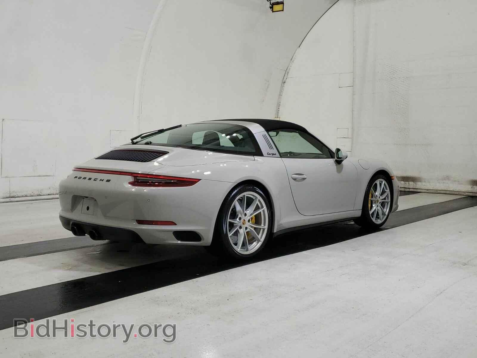 2019 Porsche 911 - VIN: WP0BB2A90KS125860 - Фото 4