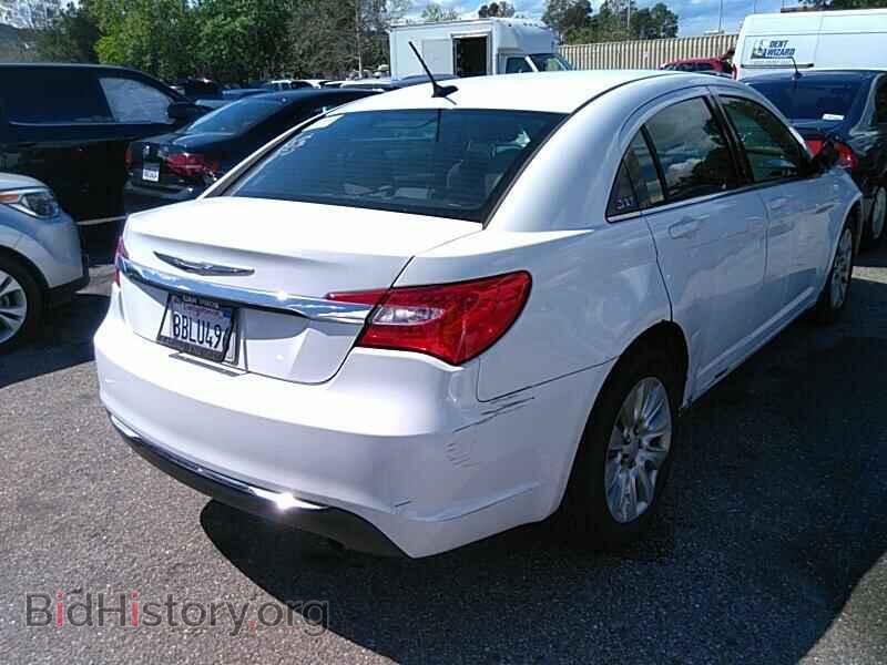 2013 Chrysler 200 - VIN: 1C3CCBAB3DN691375 - Фото 2