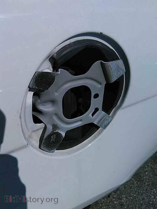 2013 Chrysler 200 - VIN: 1C3CCBAB3DN691375 - Фото 11