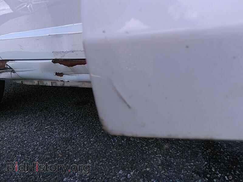 2013 Chrysler 200 - VIN: 1C3CCBAB3DN691375 - Фото 12