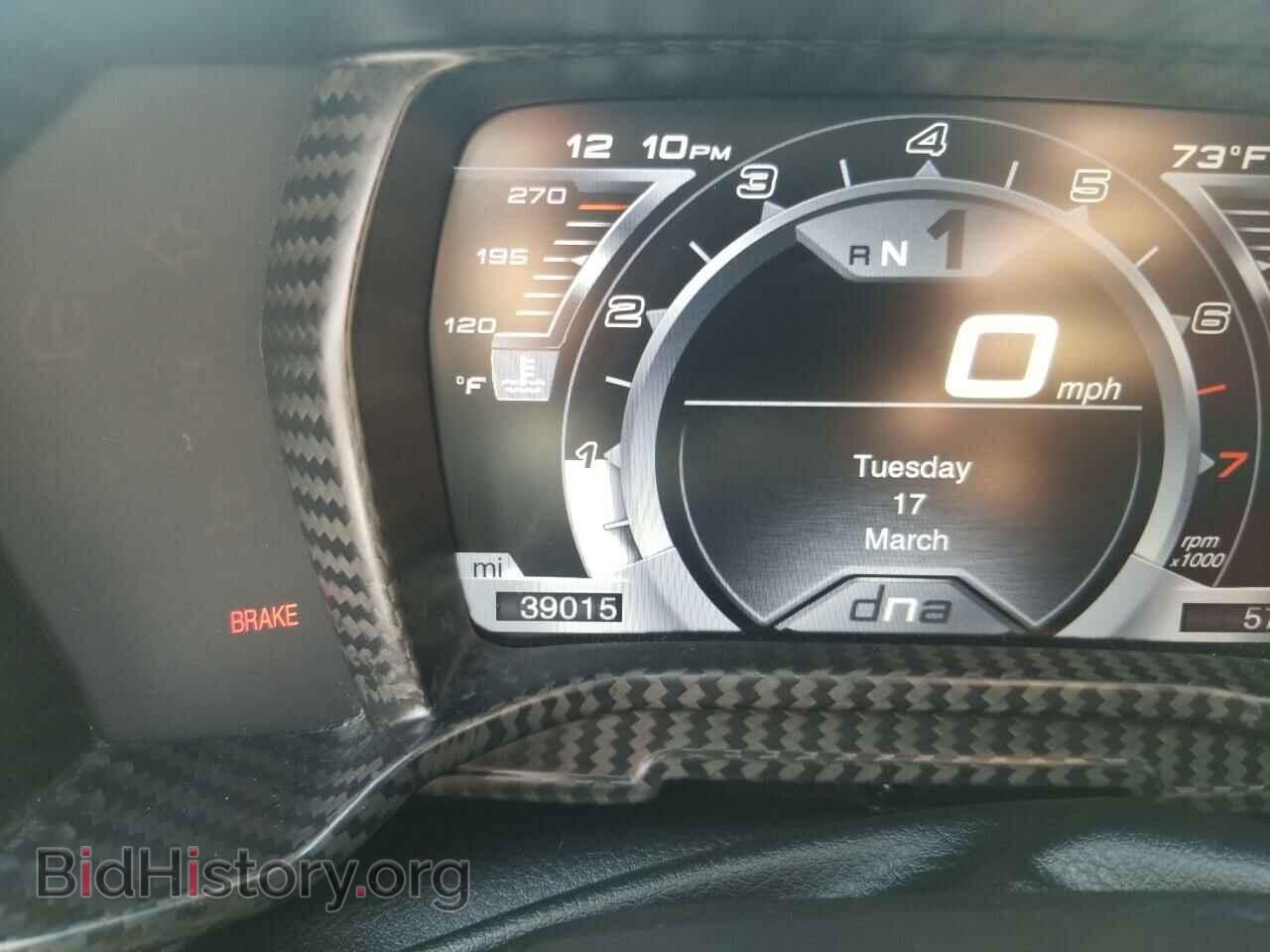 2016 Alfa Romeo 4C - VIN: ZARBAAA47GM181703 - Фото 5