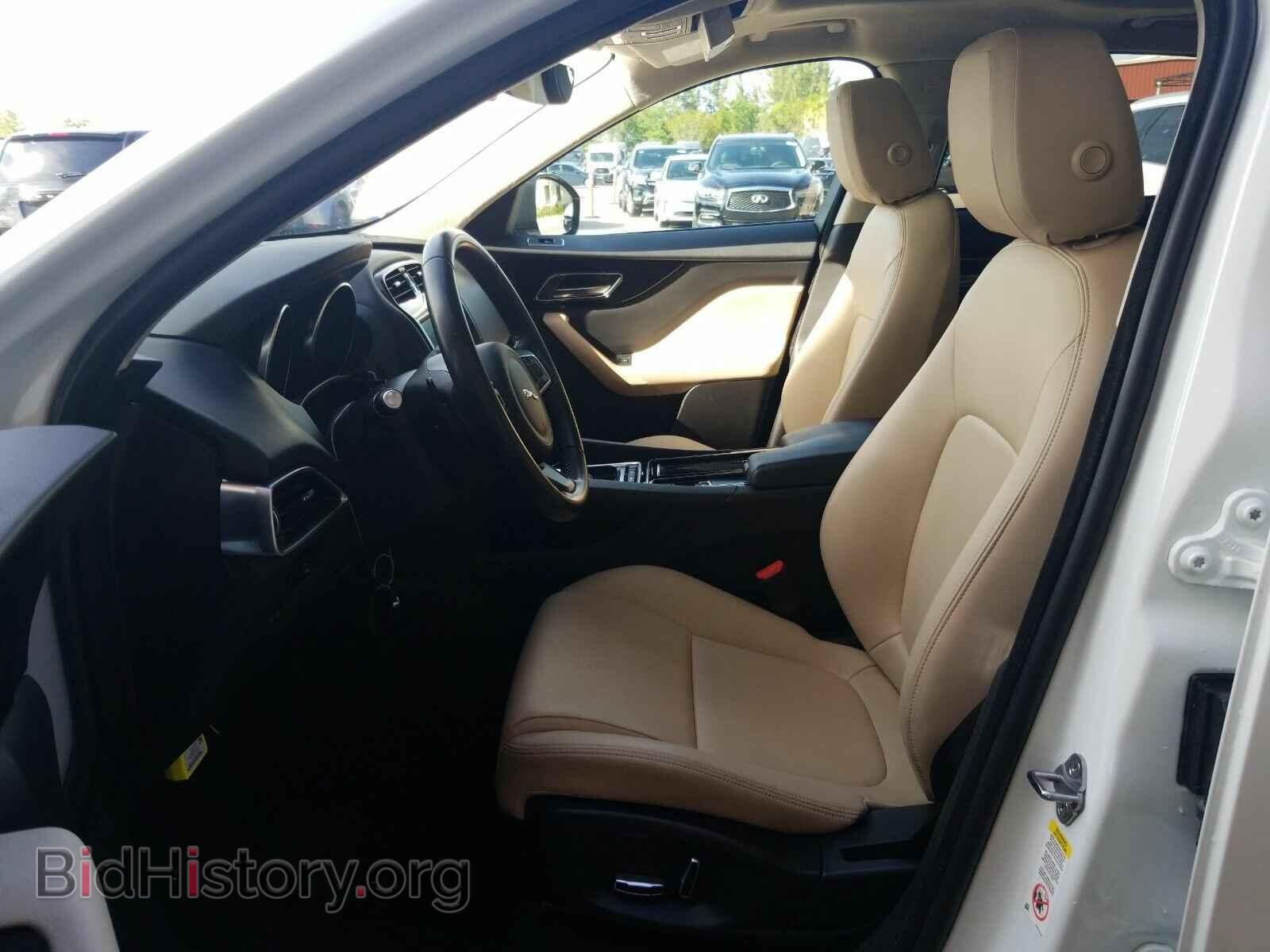 2019 Jaguar F-PACE - VIN: SADCS2FX0KA390901 - Фото 3