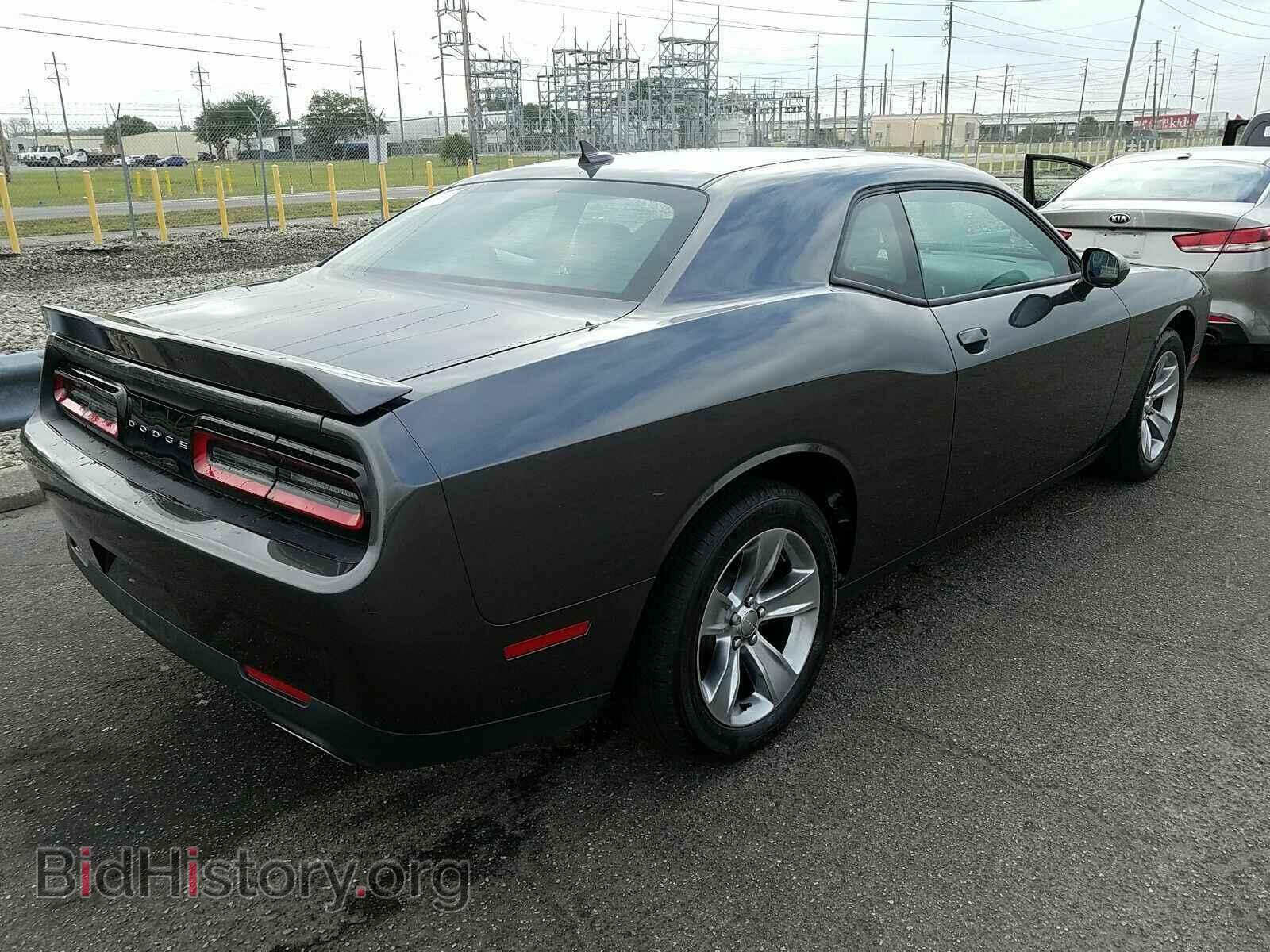 2019 Dodge Challenger - VIN: 2C3CDZAG7KH731626 - Photo 2