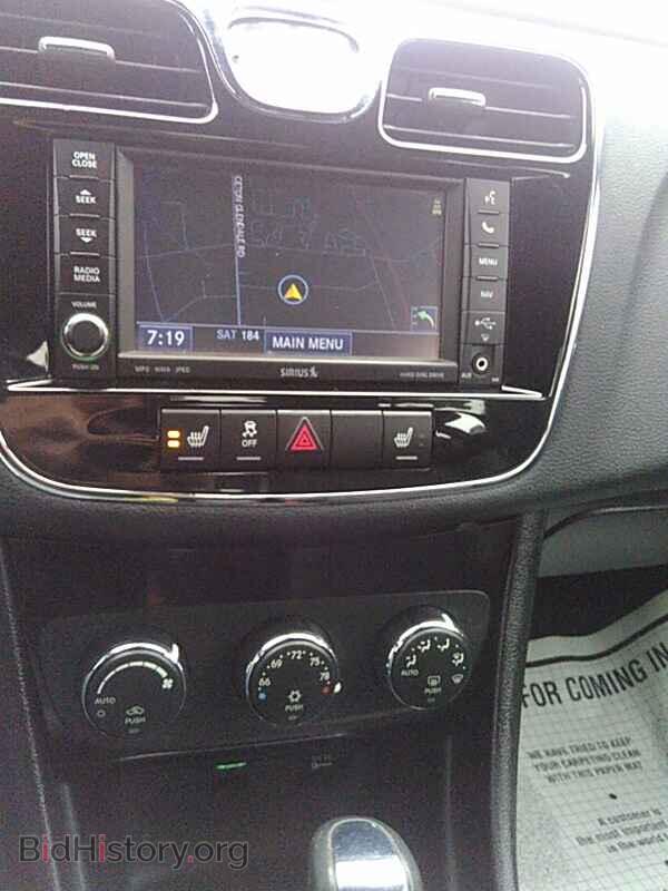 2012 Chrysler 200 - VIN: 1C3CCBHG1CN236900 - Фото 4