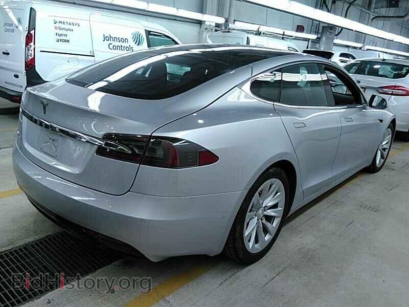 2017 Tesla Model S - VIN: 5YJSA1E29HF205318 - Фото 2